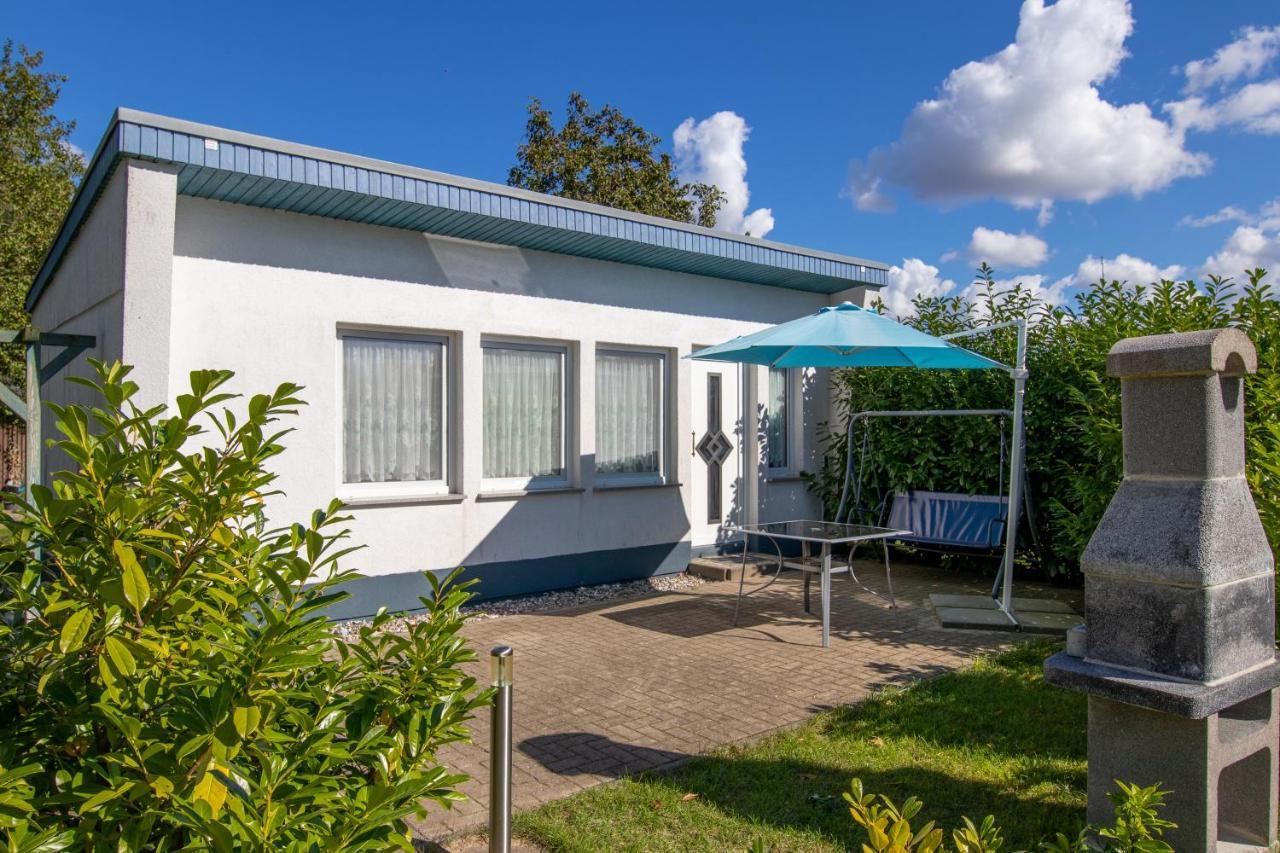 Bungalow Am Waldrand 바르트 외부 사진